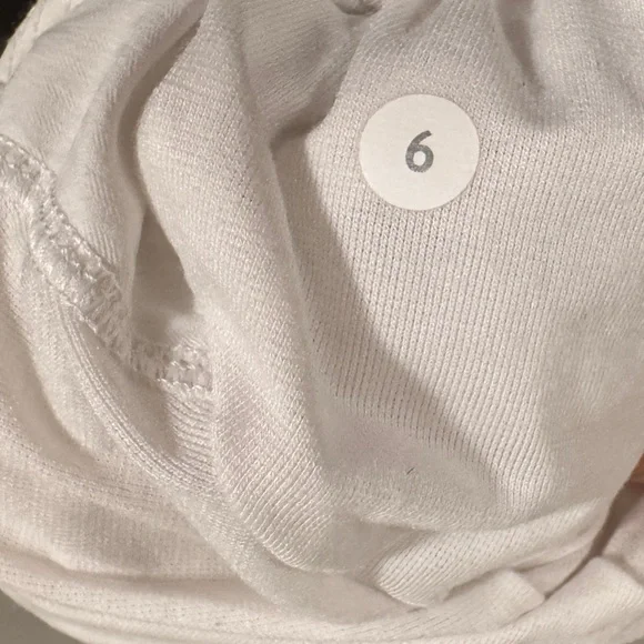 White Lululemon Dance Studio Pants Woman’s Size 6 - Picture 4 of 6
